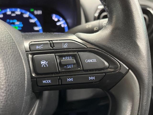 ヤリスクロス ハイブリッドZ 全周囲カメラ セーフティセンス レーダークルーズ 禁煙車 ハーフレザーシート パワーシート シートヒーター コーナーセンサー LEDヘッド ETC 純正18インチアルミ(6枚目)