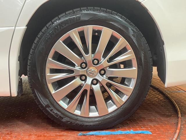 ヴェルファイア ２．４Ｚ　ゴールデンアイズ　純正ナビ　フリップダウンモニター　全周囲カメラ　両側電動ドア　禁煙車　電動リアゲート　ハーフレザーシート　コーナーセンサー　スマートキー　ＨＩＤヘッド　ＥＴＣ　クルコン（24枚目）