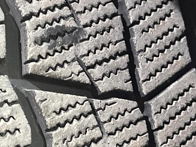 ヴェルファイア ２．４Ｚ　ゴールデンアイズ　純正ナビ　フリップダウンモニター　全周囲カメラ　両側電動ドア　禁煙車　電動リアゲート　ハーフレザーシート　コーナーセンサー　スマートキー　ＨＩＤヘッド　ＥＴＣ　クルコン（25枚目）