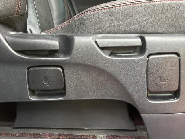 ヴェルファイア ２．４Ｚ　ゴールデンアイズ　純正ナビ　フリップダウンモニター　全周囲カメラ　両側電動ドア　禁煙車　電動リアゲート　ハーフレザーシート　コーナーセンサー　スマートキー　ＨＩＤヘッド　ＥＴＣ　クルコン（64枚目）