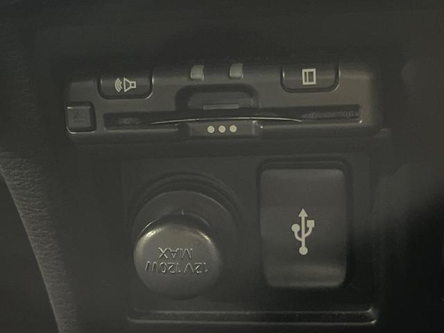 デリカD:5 P 4WD ディーゼル 純正10型SDナビ 両側電動ドア 全周囲カメラ e-Assist レーダークルーズ 禁煙車 電動リアゲート パワーシート ドラレコ スマートキー LEDヘッド(37枚目)