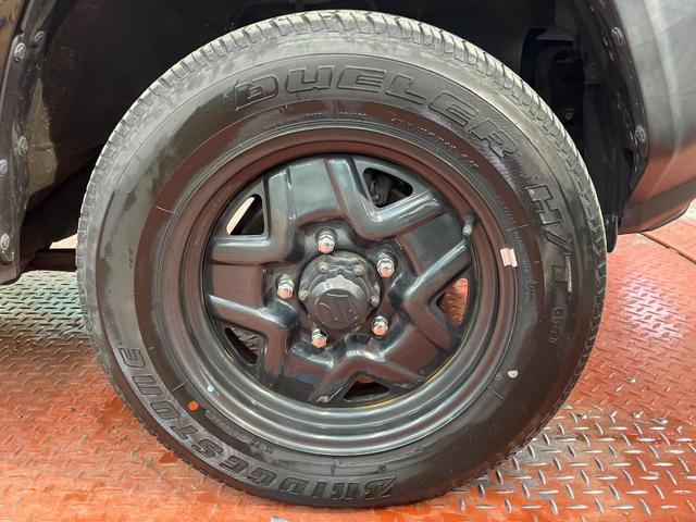 ジムニー ＸＬ　ＭＴ車　純正ナビ　セーフティサポート　禁煙車　ビルトインＥＴＣ　シートヒーター　スマートキー　オートハイビーム　車線逸脱警報　オートライト　オートエアコン（25枚目）