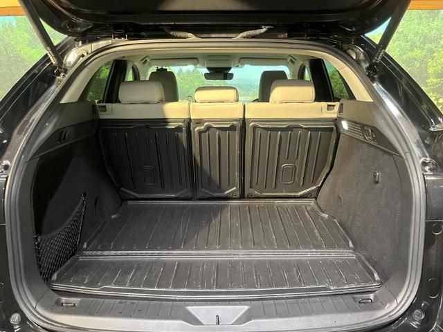 ＣＸ－６０ ２５Ｓ　Ｌパッケージ　４ＷＤ　１２．３型マツダコネクト　全周囲カメラ　スマートブレーキサポート　レーダークルーズ　禁煙車　電動リアゲート　レザーシート　全席シートヒーター　ドラレコ　コーナーセンサー（10枚目）