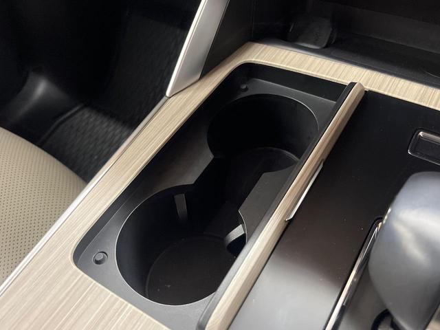 ＣＸ－６０ ２５Ｓ　Ｌパッケージ　４ＷＤ　１２．３型マツダコネクト　全周囲カメラ　スマートブレーキサポート　レーダークルーズ　禁煙車　電動リアゲート　レザーシート　全席シートヒーター　ドラレコ　コーナーセンサー（70枚目）