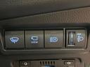 カローラクロス ハイブリッド Z 4WD パノラマルーフ 純正9型ナビ 全周囲カメラ 寒冷地仕様 AC100V電源 トヨタセーフティセンス レーダークルーズ 禁煙車 パワーバックドア ハーフレザーシート 運転席パワーシート ETC(6枚目)