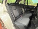 後部座席も気になるようなキズ・汚れやへたり等、大きなダメージはなく、良好な状態です。