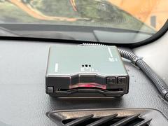 【ＥＴＣ】高速道路の料金所をストレスなく通過！話題のスポットやサービスエリアに多い「スマートIntercooler」利用時は必須のアイテムです。当店でセットアップを実施、ご納車当日からすぐにご利用いただけます！ 5