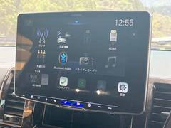 【ディスプレイオーディオ】大画面のディスプレイはＡｐｐｌｅＣａｒＰｌａｙやＡｎｄｒｏｉｄＡｕｔｏが利用可能。大きな画面でスマホナビアプリ等が利用いただけます♪ 3