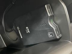 【ＥＴＣ】高速道路の料金所をストレスなく通過！話題のスポットやサービスエリアに多い「スマートIntercooler」利用時は必須のアイテムです。当店でセットアップを実施、ご納車当日からすぐにご利用いただけます！ 7