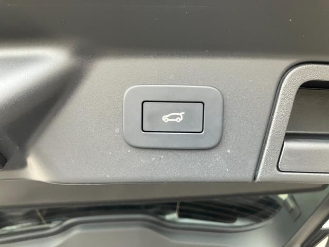 レンジローバーヴェラール Ｒ　ダイナミック　Ｓ　Ｄ２００（30枚目）