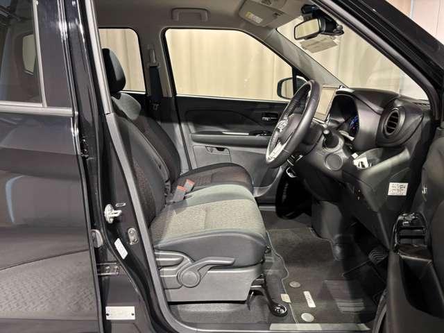 デイズ ６６０　ハイウェイスターＸ　４ＷＤ　当社社用車　純正９インチメモリーナビ（8枚目）