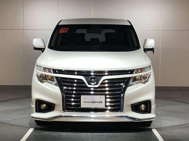 エルグランド ２．５　２５０ハイウェイスターＳ　アーバンクロム　ワンオーナー　純正８インチメモリーナビ（6枚目）