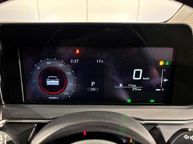 ノート １．２　ＡＵＴＥＣＨ　クロスオーバー　当社試乗車　プロパイロット（3枚目）