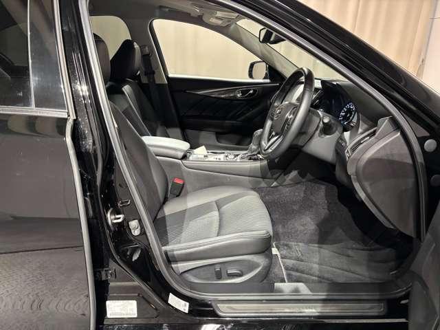 スカイライン ３．５　ハイブリッド　ＧＴ　４ＷＤ　レンタアップ　プロパイロット２．０（8枚目）