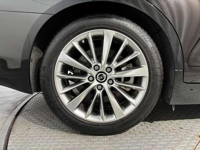 スカイライン ３．５　ハイブリッド　ＧＴ　４ＷＤ　レンタアップ　プロパイロット２．０（17枚目）