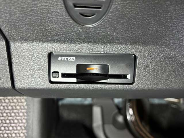 アリア B9 e-4ORCE リミテッド ☆ワンオーナー☆プロパイロット2.0☆パノラミックガラスルーフ☆アラウンドビューモニター☆LEDヘッドライト☆12.3インチEV専用NissanConnectナビゲーションシステム☆ETC2.0☆(15枚目)