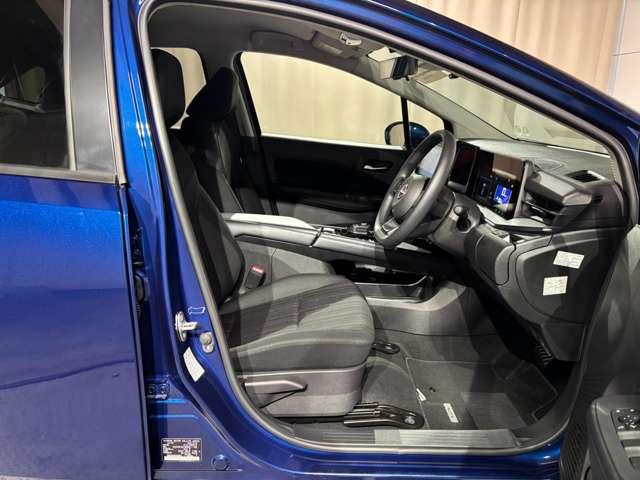 ノート １．２　Ｘ　当社試乗車　純正９インチメモリーナビ（8枚目）