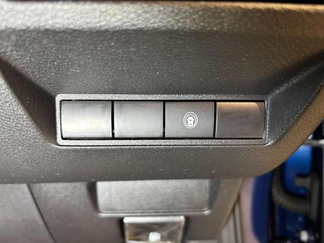 ノート １．２　Ｘ　当社試乗車　純正９インチメモリーナビ（16枚目）