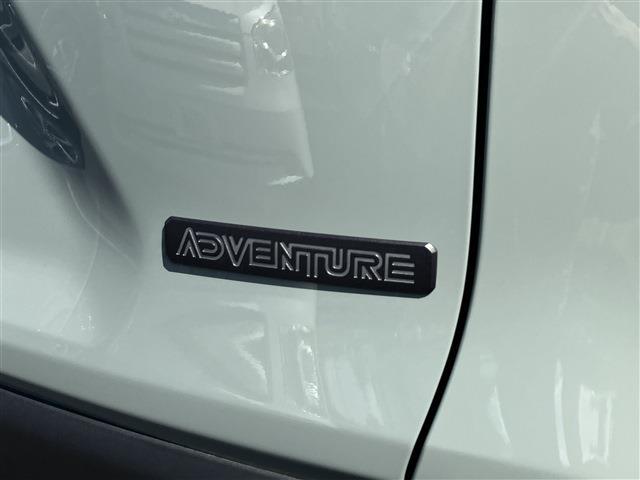 ＲＡＶ４ アドベンチャー　４ＷＤ　ワンオーナー　ＥＴＣ　純正１９インチＡＷ　ＬＥＤヘッドライト　ステアリングスイッチ　バックモニター　フルセグ　スマートキー　プッシュスタート　セキュリティ　シートヒーター　パワーシート（67枚目）