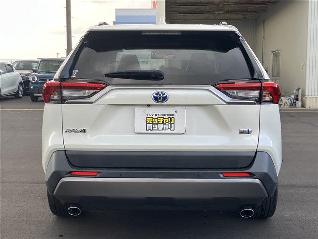 RAV4 ハイブリッドG 4WD 電動リアゲート ETC フルセグ バックカメラ シートヒーター ステアリングヒーター パワーシート ドラレコ セキュリティ スマートキー プッシュスタート 純正18インチAW(5枚目)