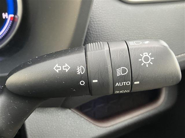 RAV4 ハイブリッドG 4WD 電動リアゲート ETC フルセグ バックカメラ シートヒーター ステアリングヒーター パワーシート ドラレコ セキュリティ スマートキー プッシュスタート 純正18インチAW(19枚目)