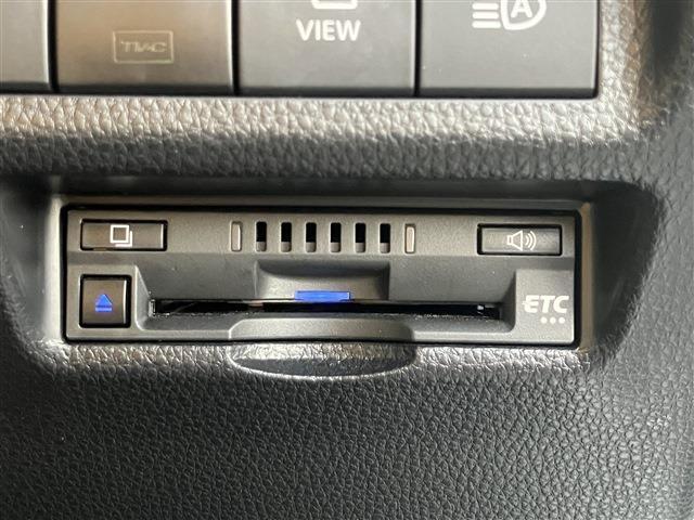 RAV4 ハイブリッドG 4WD 電動リアゲート ETC フルセグ バックカメラ シートヒーター ステアリングヒーター パワーシート ドラレコ セキュリティ スマートキー プッシュスタート 純正18インチAW(23枚目)