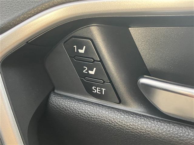 RAV4 ハイブリッドG 4WD 電動リアゲート ETC フルセグ バックカメラ シートヒーター ステアリングヒーター パワーシート ドラレコ セキュリティ スマートキー プッシュスタート 純正18インチAW(24枚目)