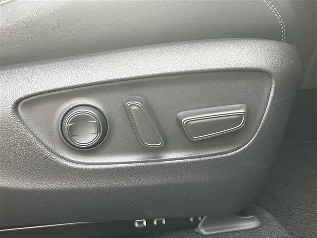 RAV4 ハイブリッドG 4WD 電動リアゲート ETC フルセグ バックカメラ シートヒーター ステアリングヒーター パワーシート ドラレコ セキュリティ スマートキー プッシュスタート 純正18インチAW(41枚目)