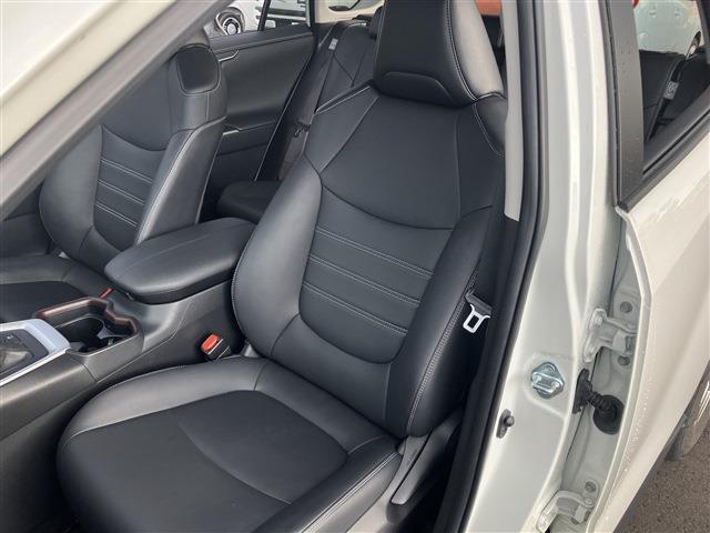 RAV4 ハイブリッドG 4WD 電動リアゲート ETC フルセグ バックカメラ シートヒーター ステアリングヒーター パワーシート ドラレコ セキュリティ スマートキー プッシュスタート 純正18インチAW(46枚目)