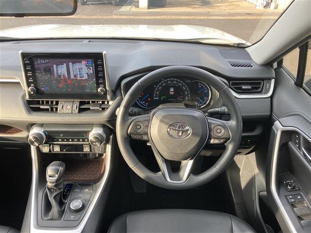 RAV4 ハイブリッドG 4WD 電動リアゲート ETC フルセグ バックカメラ シートヒーター ステアリングヒーター パワーシート ドラレコ セキュリティ スマートキー プッシュスタート 純正18インチAW(56枚目)