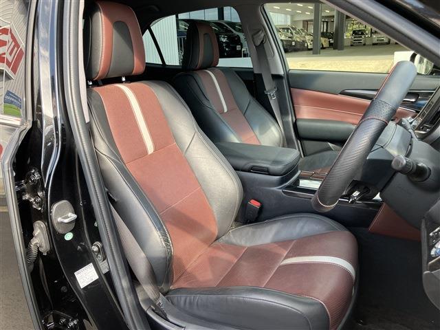 クラウンハイブリッド アスリートS ブラックスタイル 純正ナビ バックカメラ フルセグTV ドライブレコーダー シートヒーター D席N席側パワーシート ETC クルーズコントロール LEDヘッドライト 純正フロアマット ドアバイザー  コーナーセンサー(15枚目)