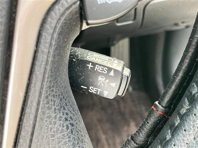 クラウンハイブリッド アスリートS ブラックスタイル 純正ナビ バックカメラ フルセグTV ドライブレコーダー シートヒーター D席N席側パワーシート ETC クルーズコントロール LEDヘッドライト 純正フロアマット ドアバイザー  コーナーセンサー(22枚目)