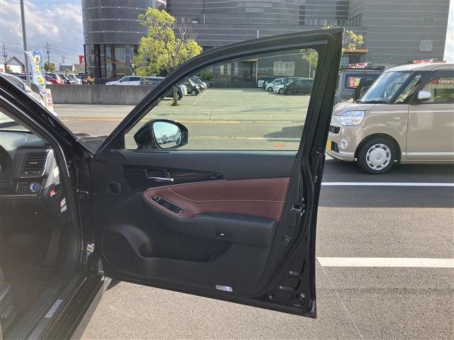 クラウンハイブリッド アスリートS ブラックスタイル 純正ナビ バックカメラ フルセグTV ドライブレコーダー シートヒーター D席N席側パワーシート ETC クルーズコントロール LEDヘッドライト 純正フロアマット ドアバイザー  コーナーセンサー(54枚目)