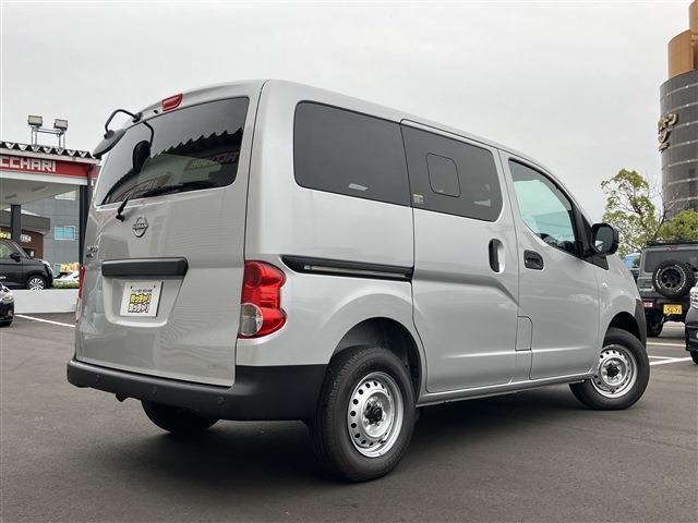NISSAN NV200 VANETTE VAN DX
