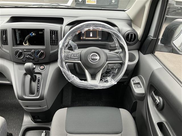 NISSAN NV200 VANETTE VAN DX