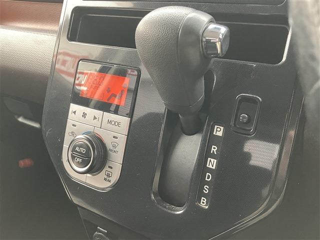 タンク G S ナビ フルセグ バックカメラ 両側パワースライドドア 純正14インチAW プッシュスタート スマートキー フロアマット Bluetooth オートエアコン ドアバイザー(34枚目)