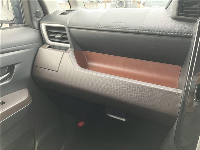 タンク G S ナビ フルセグ バックカメラ 両側パワースライドドア 純正14インチAW プッシュスタート スマートキー フロアマット Bluetooth オートエアコン ドアバイザー(37枚目)