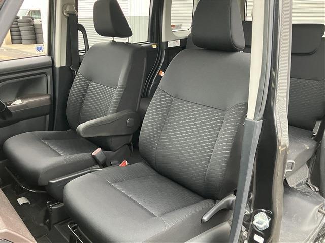 タンク G S ナビ フルセグ バックカメラ 両側パワースライドドア 純正14インチAW プッシュスタート スマートキー フロアマット Bluetooth オートエアコン ドアバイザー(45枚目)