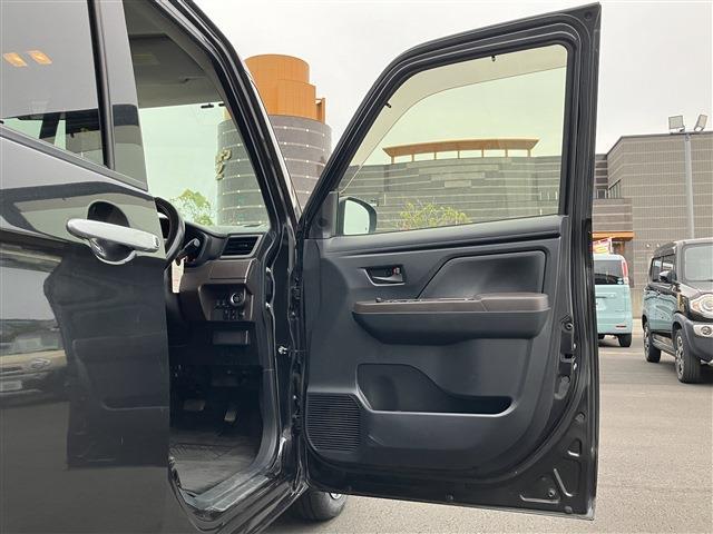 タンク G S ナビ フルセグ バックカメラ 両側パワースライドドア 純正14インチAW プッシュスタート スマートキー フロアマット Bluetooth オートエアコン ドアバイザー(46枚目)