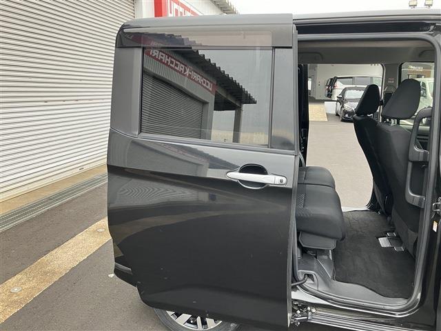 タンク G S ナビ フルセグ バックカメラ 両側パワースライドドア 純正14インチAW プッシュスタート スマートキー フロアマット Bluetooth オートエアコン ドアバイザー(47枚目)