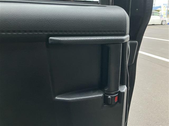 タンク G S ナビ フルセグ バックカメラ 両側パワースライドドア 純正14インチAW プッシュスタート スマートキー フロアマット Bluetooth オートエアコン ドアバイザー(56枚目)