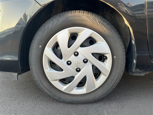 アクア S ナビ フルセグ バックカメラ ETC キーレス Bluetooth オートエアコン(9枚目)