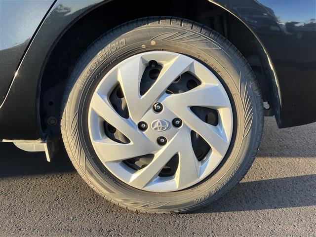 アクア S ナビ フルセグ バックカメラ ETC キーレス Bluetooth オートエアコン(10枚目)