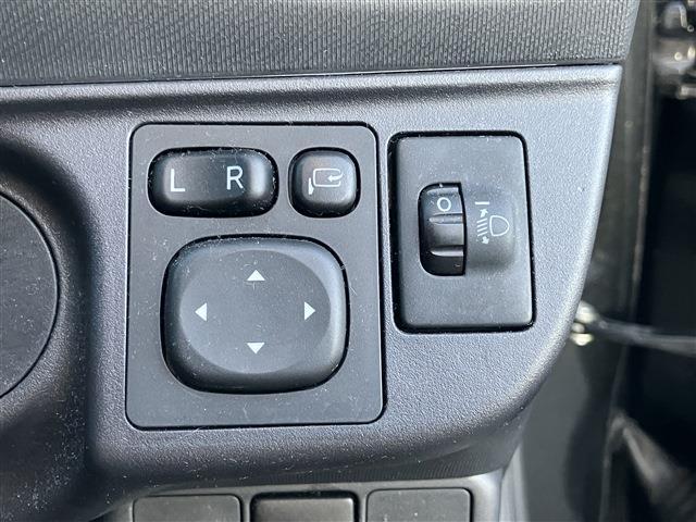 アクア S ナビ フルセグ バックカメラ ETC キーレス Bluetooth オートエアコン(20枚目)