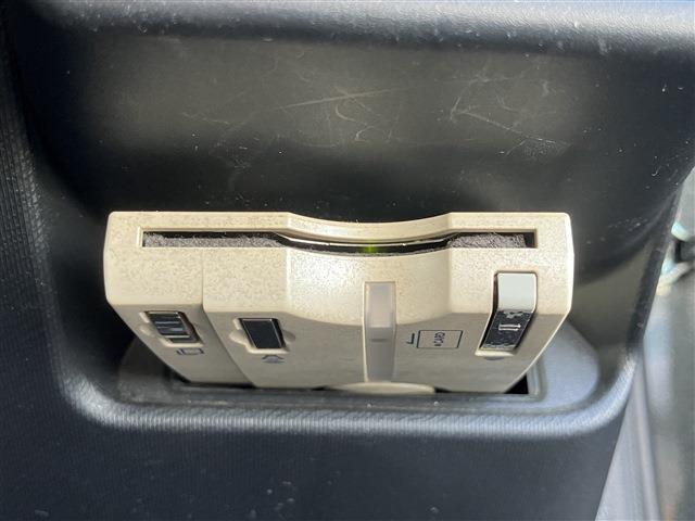 アクア S ナビ フルセグ バックカメラ ETC キーレス Bluetooth オートエアコン(22枚目)