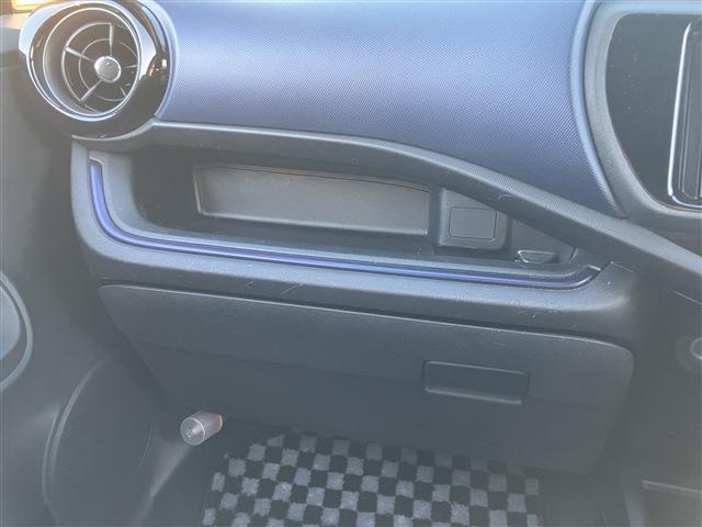 アクア S ナビ フルセグ バックカメラ ETC キーレス Bluetooth オートエアコン(35枚目)