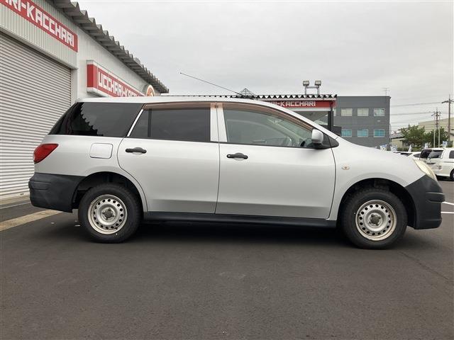 AD VE 4WD ナビ バックカメラ ETC フロアマット ドアバイザー(7枚目)