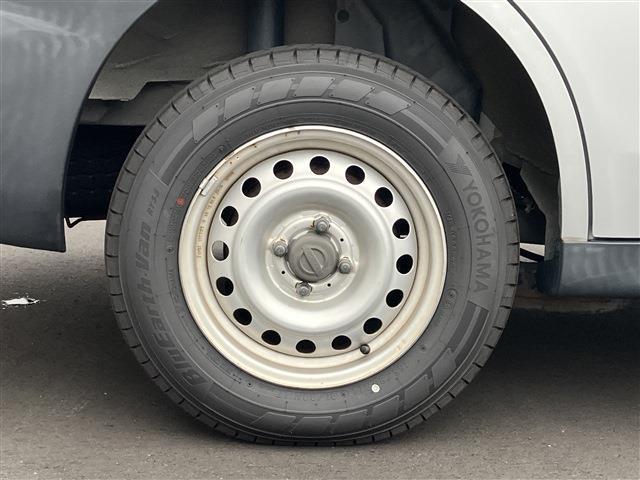 AD VE 4WD ナビ バックカメラ ETC フロアマット ドアバイザー(11枚目)