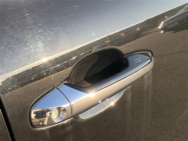 遠方の方もお気軽にお問い合わせください。遠方により来店が難しいお客様でも、各担当者が車両状態等責任を持って丁寧にご説明させていただきます！全国どちらでもご納車可能です。