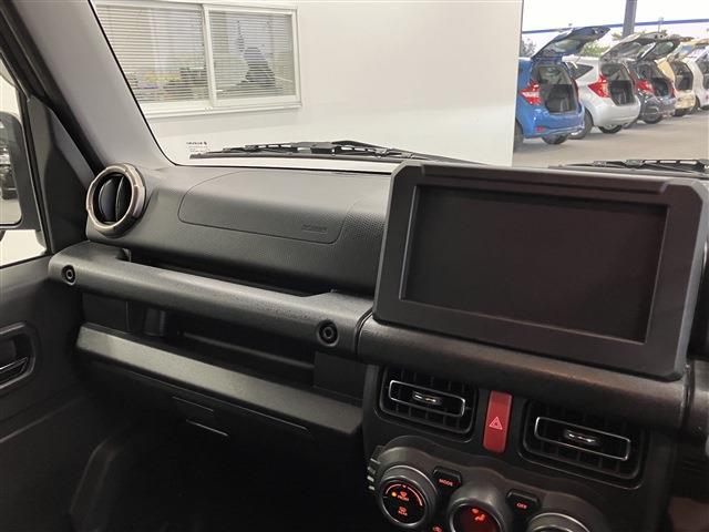 ジムニー ＸＣ　４ＷＤ　衝突軽減ブレーキ　レーンキープアシスト　ダウンヒルアシストコントロール　シートヒーター　純正アルミホイール　ウィンカーミラー　電動格納ミラー　ＬＥＤヘッドライト　フォグランプ　フロアマット（17枚目）